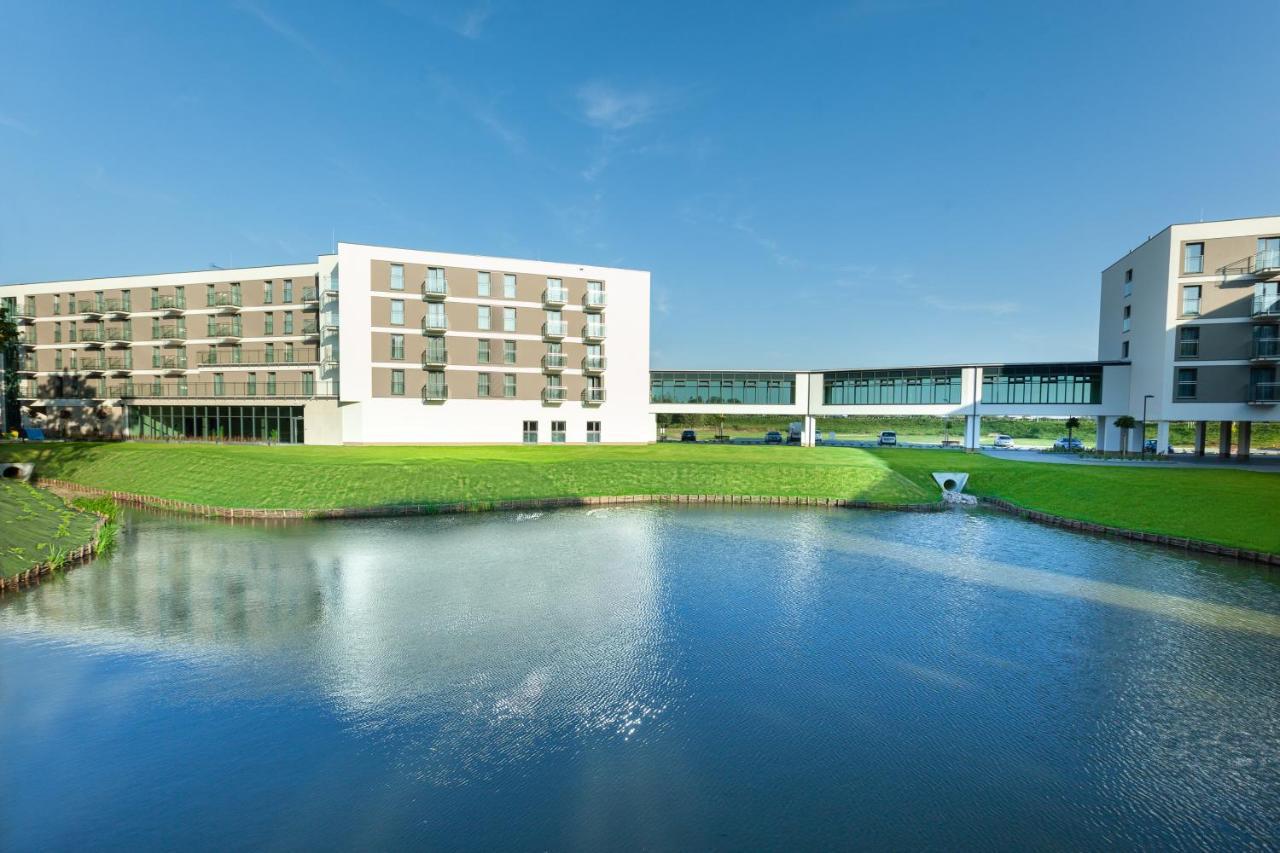Aparthotel Termy Uniejow Bagian luar foto