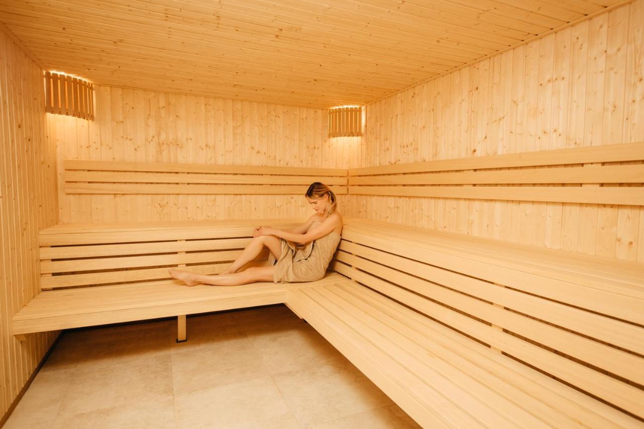 Aparthotel Termy Uniejow Bagian luar foto